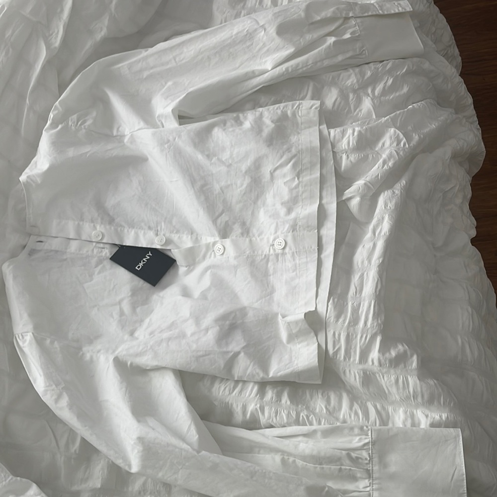 white long sleeve shirt